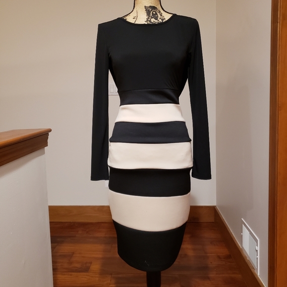 Vintage inspired backless dress, size S - Picture 2 of 5